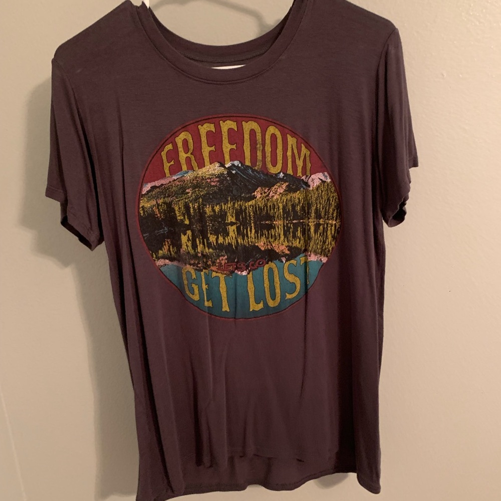 t shirt